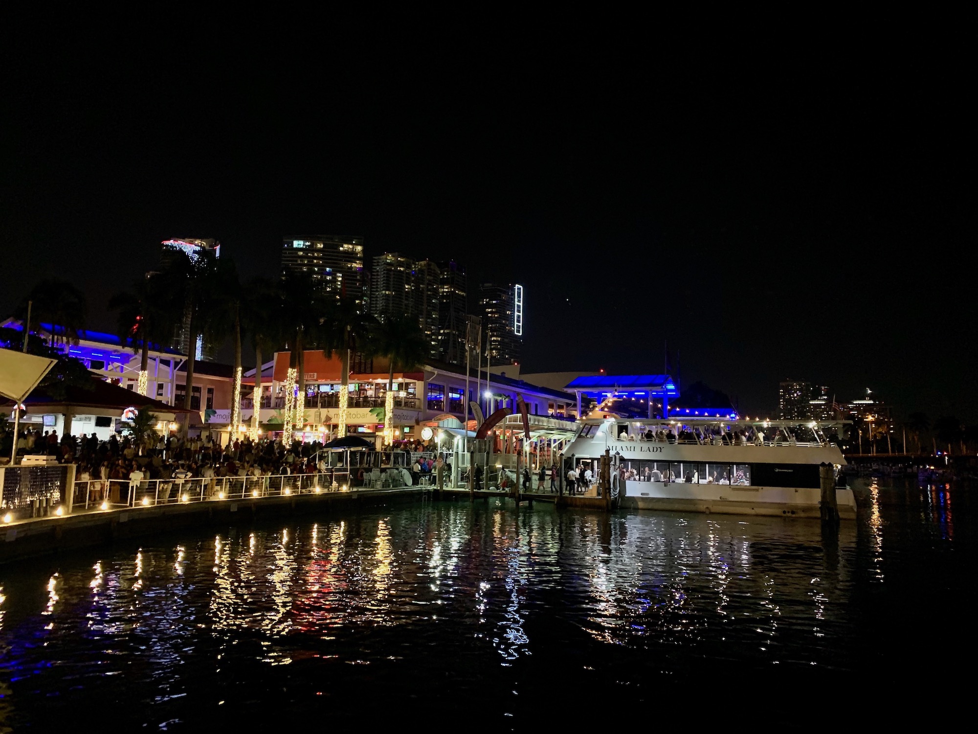 Crucero nocturno por Miami